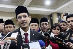 Mendikbud Nadiem Kaji Penghapusan Ujian Nasional