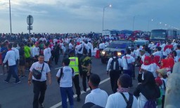 Millenial Road Safety Festival di Suramadu, Warga Tumplek Blek