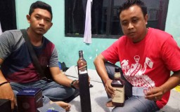 Tangkap Penjual, Polisi Telusuri Jaringan Miras Impor di Banyuwangi