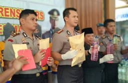 Edan! Miras Oplosan di Madiun Dicampur Spiritus hingga Obat Kuat