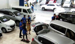 Biar Nggak Menyesal, Ini Tips Membeli Mobil Bekas