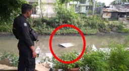 Suzuki Ertiga Nyebur Sungai di Surabaya, Ada yang Aneh