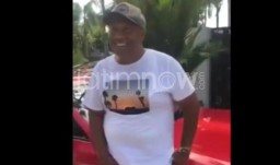 Mobil-mobil Mewah Tunggangan Wahyu Raja Sawer dan Keluarganya