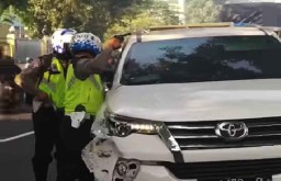 Ini Alasan Polisi Todongkan Pistol ke Pelaku Tabrak Lari di Mojokerto