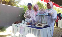 Inovasi Mahasiswa UM Surabaya, Popok dari Sabut Kelapa