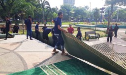 Peringati Hari Bhakti, Puluhan Napi di Pasuruan Bersih-bersih Masjid