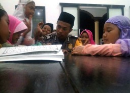 Kisah Brigadir Gatot, dari Guru Ngaji Hingga Menyisihkan Tunjangan 