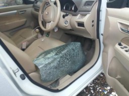 Bandit Pecah Kaca Satroni Mobil Mahasiswi Unair