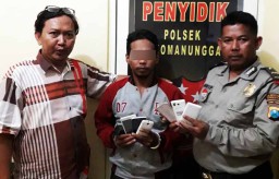 Manfaatkan Kesempatan, Pria Asal Surabaya ini Gondol 7 Unit HP