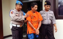Curi HP di Jok Motor yang Diparkir, Pria ini Ditangkap Polisi