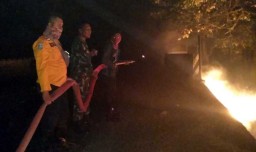 Hutan Taman Nasional Baluran Terbakar