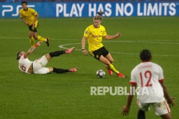 Cetak 2 Gol, Haaland Ngaku Termotivasi Hat-trick Mbappe ke Barcelona