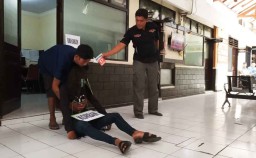 Polisi Gelar Rekonstruksi Pembunuhan Ibu Muda di Tulungagung