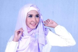 Begini Cara Kurangi Minyak Berlebih Pada Wajah