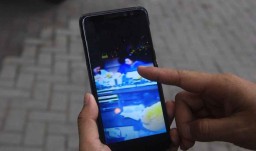 Aksi Janda Curi Emas di Mal Terekam CCTV