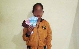 Terekam CCTV saat Curi Dompet, Wanita di Blitar ini Diringkus