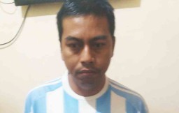 Gelapkan Uang Perusahaan untuk Judi, Pria ini Dijemput Polisi