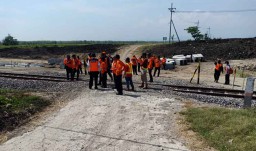 Daop 7 Madiun Rencanakan Jalur Alternatif Pada Perlintasan KA Sebidang