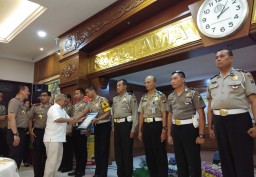 Selamat, 147 Anggota Polda Jatim Raih Penghargaan