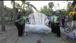 Video: Meski Dilarang, Warga Masih Nekat Menerbangkan Balon Udara