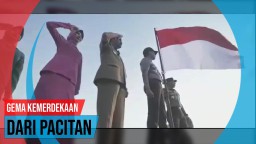 Menyambut Ramadan, Kapolres Pacitan Bagi Bingkisan ke Tukang Becak