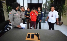 Berbekal Korek Api Pistol saat Rampas HP, Polisi Gadungan ini Ditembak