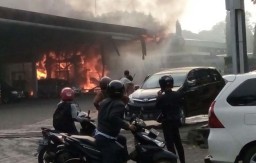 Terbakarnya SPBU di SIER, Polisi: Tiga Kendaraan Jadi Korban