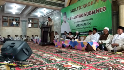 Di Banyuwangi, Prabowo Bicara Pendidikan hingga Piala Dunia