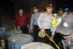 Polisi Tutup 10 Produsen Miras Ilegal di Ngawi