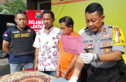 Terdesak Ekonomi, Pria di Surabaya ini Rampas Perhiasan Bocah