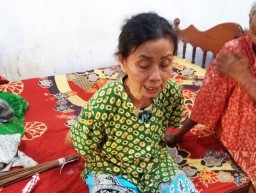Disatroni Perampok, Nenek Pemilik Toko Kelontong Diikat Mulut Dilakban