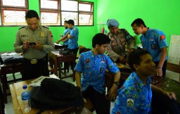 Miris, 41 HP Milik Pelajar di Situbondo Berisi Konten Porno