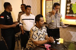 Apa Kabar Rendra Si Penghina Nabi Muhammad? Ini Jawaban Kapolda