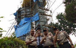 Polda Jatim Percantik Monumen Perjuangan Polri di Surabaya