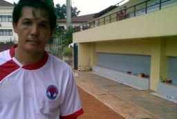 Striker Legenda Timnas Indonesia Ricky Yacobi Tutup Usia