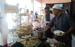 Ini Menu Makanan Pada Open House di Rumah Dinas Wali Kota Risma