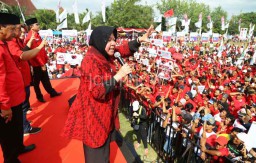 Warga Kota Surabaya akan Menentukan Penerus  Bu Risma