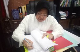 Risma Geram Pemilik Sekolah Swasta Mengeluh Soal Program Pemkot