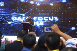 Ini Resep Wali Kota Risma Tangkal Hacker