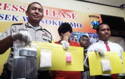 Kurir 2 Ons Sabu dan 100 Butir Ekstasi Dikendalikan dari Lapas
