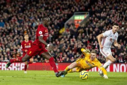 Liverpool Kalahkan Sheffield, Jauhi Leicester dan Manchester City