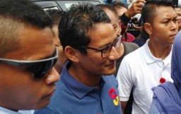 Ahmad Dhani Dijenguk Sandiaga Uno di Rutan Medaeng