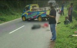 Jalan Kaki, 3 Santri Tremas Kritis Ditabrak Pikap