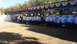 Upacara Hari Kemerdekaan, Santri di Ponorogo Tetap Pakai Sarung