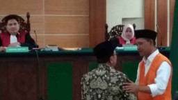 Terdakwa Pengunggah Surat KPK Palsu di Blitar Minta Maaf kepada Bupati