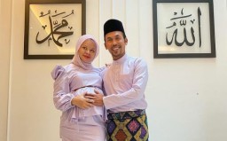 Penyanyi Siti Sarah Wafat, Bayinya Selamat