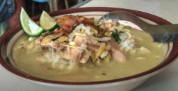 Rasakan Sensasi Gurih Soto Ayam Gurit