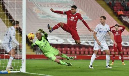Bantai Leicester 3-0, Liverpool Bayangi Spurs di Puncak Klasemen