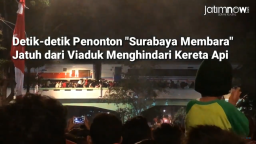 Video: Detik-detik Penonton 'Surabaya Membara' Jatuh dari Viaduk