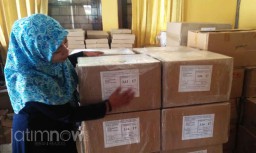 Molor, KPU Kabupaten Blitar Belum Terima Surat Suara Pilgub Jatim